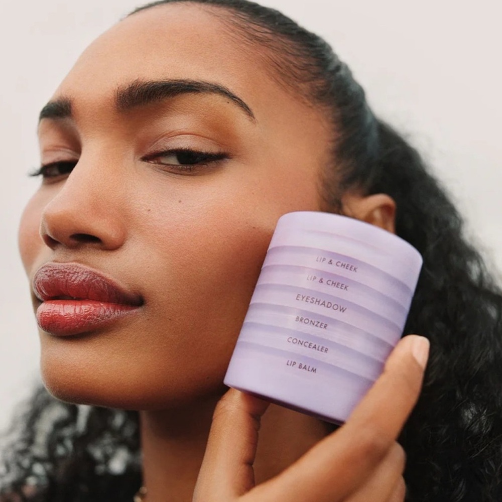 Subtl stacks Makeup Set